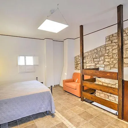 Sleeps 4 Air Con Wifi Tatil Evi