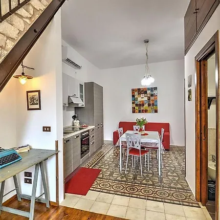 Sleeps 4 Air Con Wifi Tatil Evi